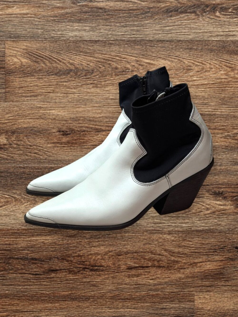 Free People Jackson West White Black Leather Western Ankle Boots EU 38 / US 8